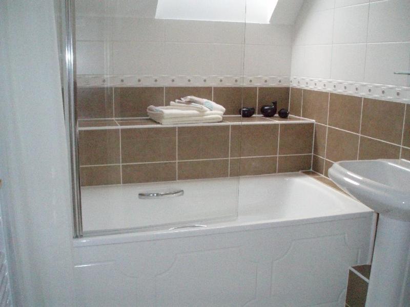Basingstoke Apartments - Westlands House, City Centre, Home-From-Home Экстерьер фото